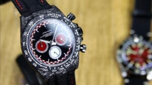 AtomiShine Velocirex Carbon Fiber Watch Review - Timed Reviews