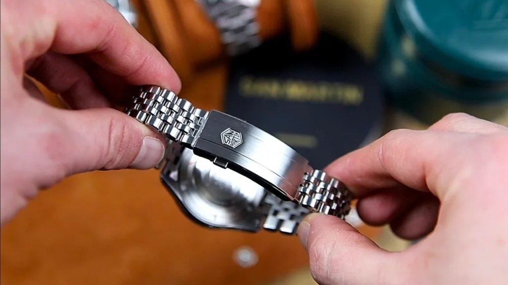 San Martin SN0144 Watch Review - Timed Reviews