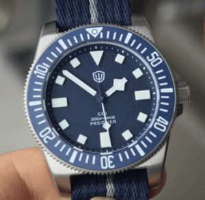 Watchdives EXD Watch Review - Timed Reviews