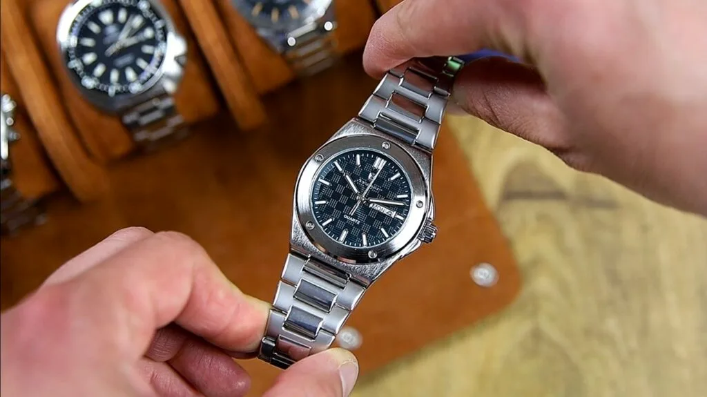 Poedagar 696 Watch Review - Timed Reviews