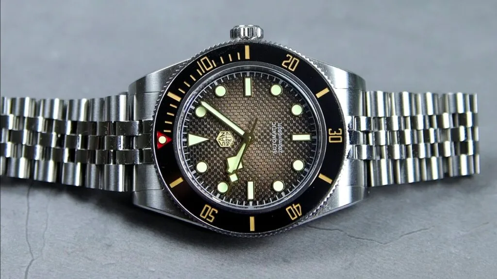 San Martin SN0128 Watch Review - Timed Reviews