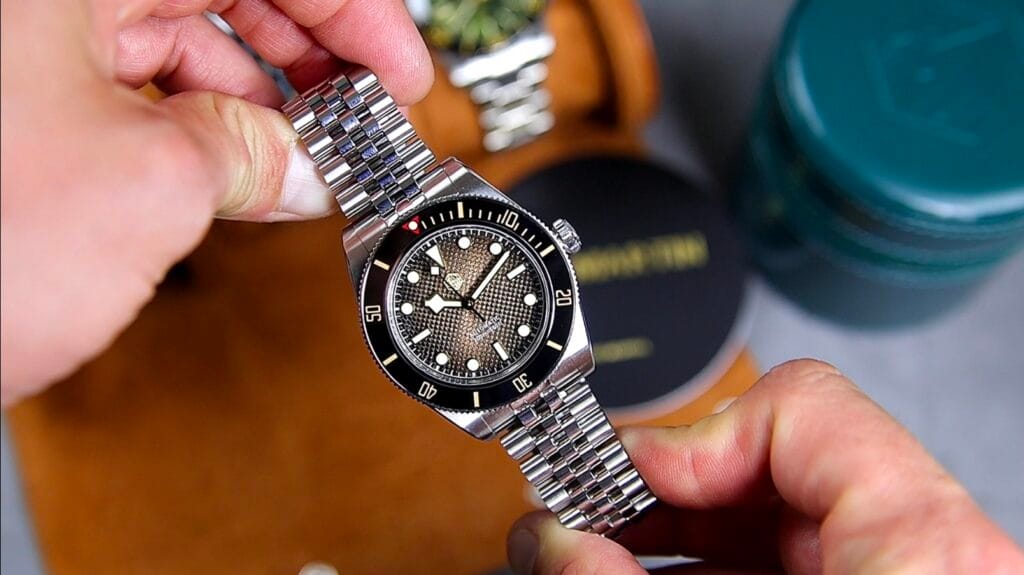 San Martin SN0128 Watch Review - Timed Reviews