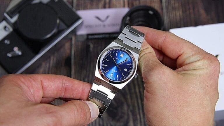 Specht & Söhne HO-1 Review – PRX Style Quartz With Sapphire