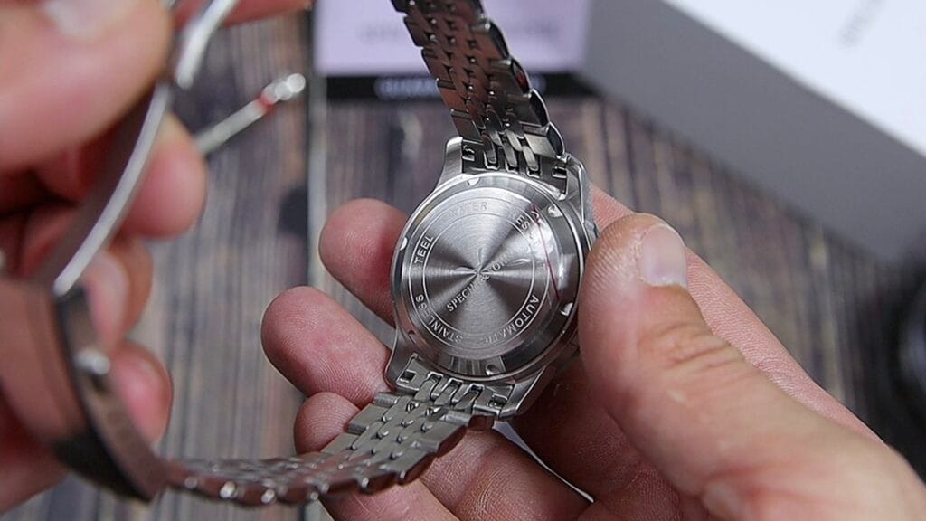 Specht and Sohne SP0033 Watch Review - Timed Reviews