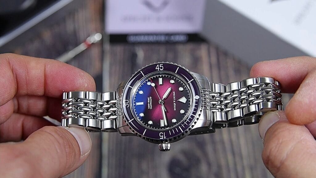 Specht and Sohne SP0033 Watch Review - Timed Reviews