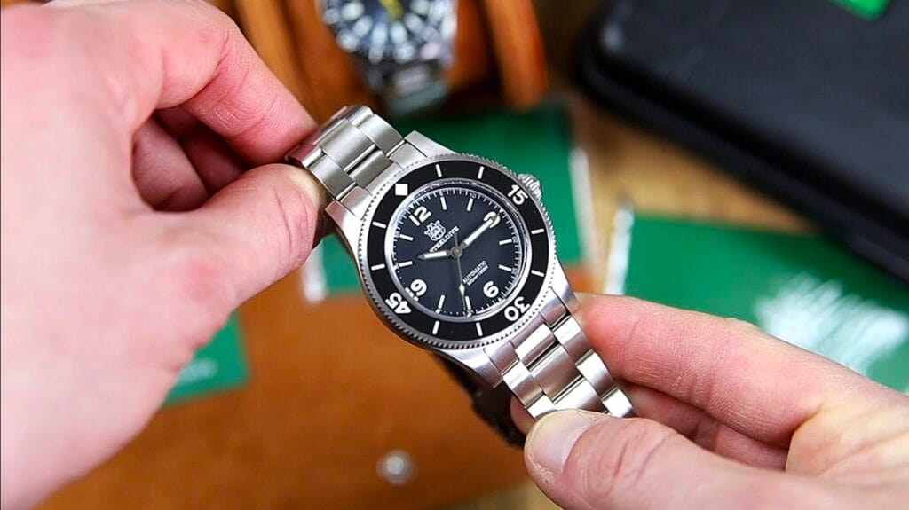 Steeldive SD1952 Watch Review - Timed Reviews