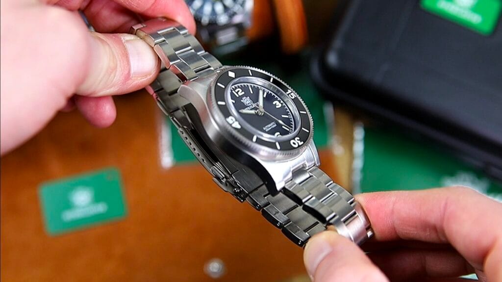 Steeldive SD1952 Watch Review - Timed Reviews