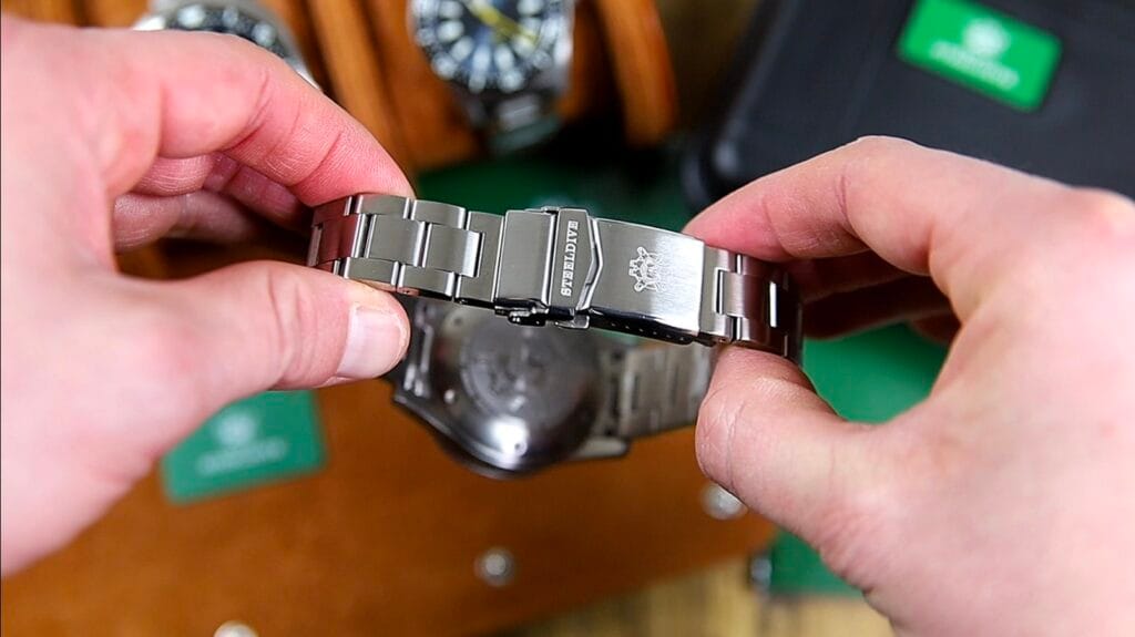 Steeldive SD1952 Watch Review - Timed Reviews
