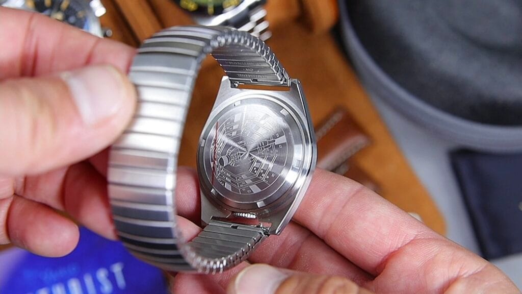 Vario Futurist Watch Review - Timed Reviews