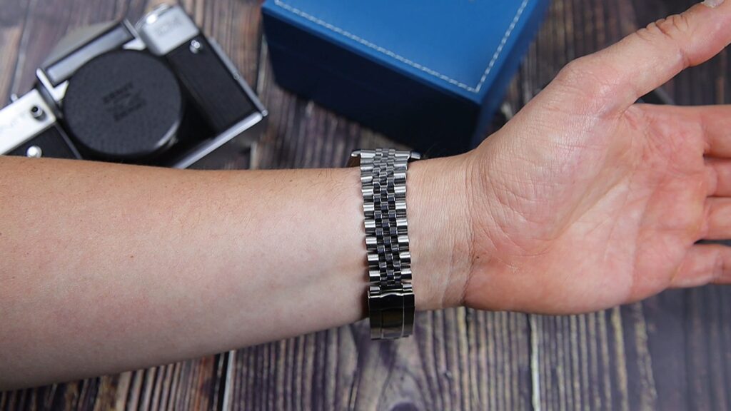 Macarlon 1711 Watch Review - Timed Reviews