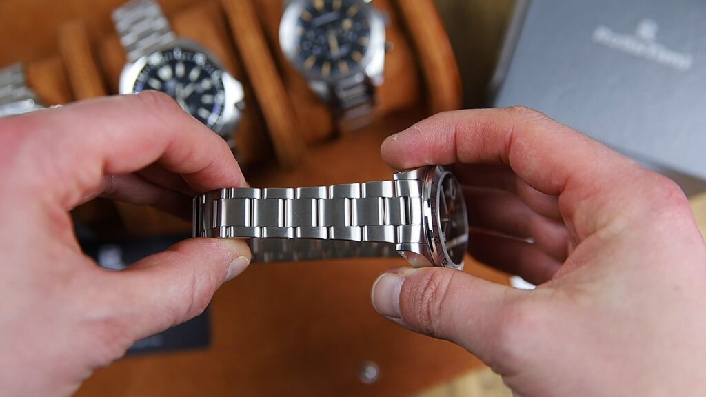 Rollstimi RT7911 GMT Watch Review - Timed Reviews