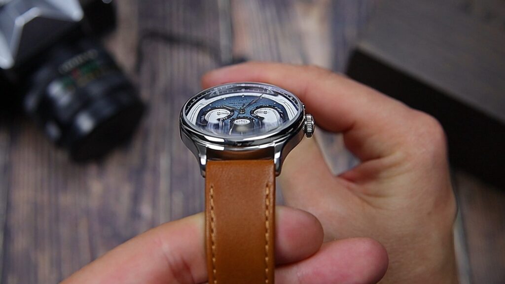 AV86 1564 Chronodate Automatic Watch Review - Timed Reviews