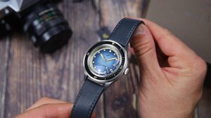 AV86 1956 Marine Automatic Watch Review - Timed Reviews