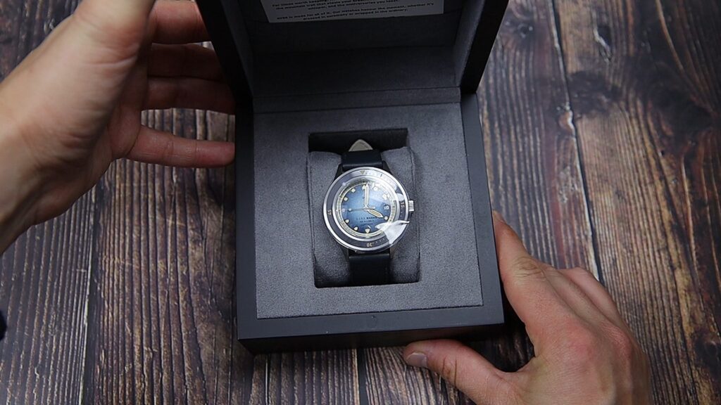 AV86 1956 Marine Automatic Watch Review - Timed Reviews