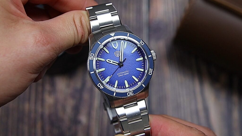 Watchdives WD0019 Watch Review - Timed Reviews