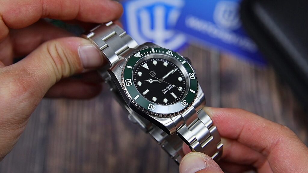 Watchdives WD1680Q v2 Watch Review - Timed Reviews