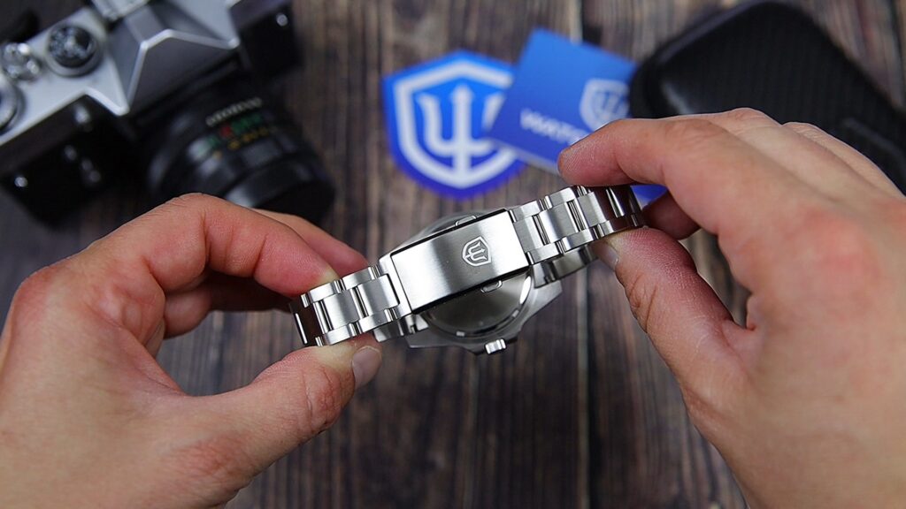 Watchdives WD1680Q v2 Watch Review - Timed Reviews